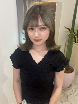 アマンドール(Aman D'or) ヘーゼルグレージュ