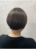 グレージュショートボブ