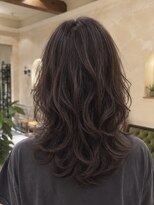 ビュートリアム265(BEAUTRIUM 265)&nbsp;＊ラフでおしゃれな大人ヘア　セミロングレイヤー×パーマ銀座