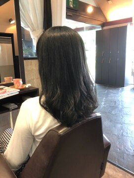 ナトゥーラ 岐阜(Natura) ディープグレー