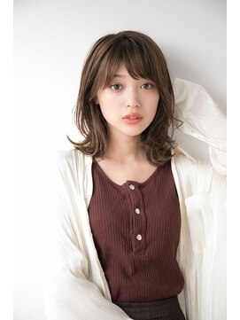 ウェイブ(WAVE) 大人可愛い外はねミディ×ミルクティーベージュ