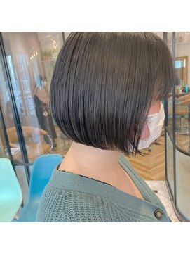 ロンド ブランシュ 錦糸町北口(Lond blanche) 【畠中ケント】学校でこんな綺麗なボブの子います？