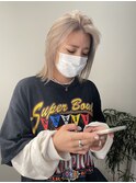 シルバーベージュ　グレージュ　外ハネボブ