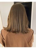 誰でも似合うミディアムスタイル