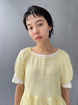 セーヌパス(CEINE PATH) 刈り上げショートボブウルフレイヤーブルーカラー黒髪顔回り韓国