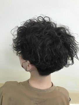 バックボーンバーバー 立川北口店(BACK.BONE.BARBER) ラフパーマスタイル