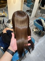 リラエ(Lyrae)&nbsp;縮毛矯正/髪質改善/美髪カラー/トリートメント【大阪/西梅田】