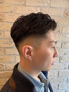 グラッドバーバードットエビス 恵比寿(GLAD BARBER. EBISU) サーフカール/スパイキーショート/ブルーブラック[恵比寿]