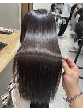 フェリア 松山(Feria) 【Feria松山】白石の美髪矯正☆