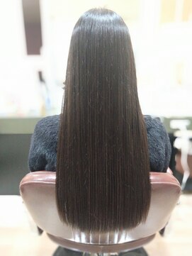 ロングラウンドカット12.6黒髪