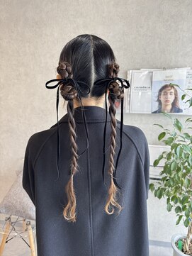 リベラルヘアー(Liberal hair) twin arrange