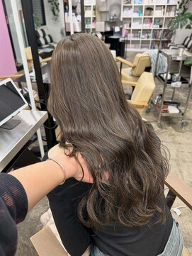 ディーカヘアーセンダイ(Di KA HAIR sendai) オリーブベージュ/グレージュ/ロング/オリーブ/透明感/巻き髪