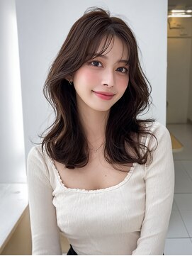 ヒューネスト(Hue Nest) セミロング【千葉】<20代30代40代50代60代>