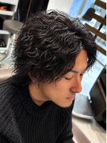 ノイセルヘアー(Noisyle Men's hair) リバースセンターパート/ニュアンスパーマ/ダウンバング/MEN'S