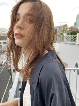 レオニード 表参道(LEONID) ニュアンスウェーブ