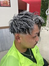 ヘアサロンナンバーワンクラブ上和田本店 ホワイトメッシュ