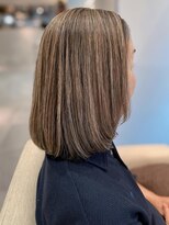 フリップビーアヴェダ(FLIP B AVEDA)&nbsp;本八幡×ハイライト×白髪ぼかし×ケアブリーチ