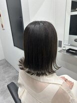 アルター(aL ter) ミディアム/レイヤーカット/ウェットヘア