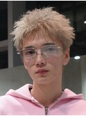 渋谷スパイキーショートアップバンクフェザーショートパーマ