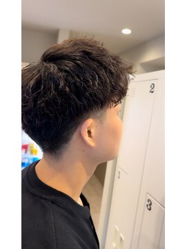 アパートメント 下関垢田店(APARTMENT) 波巻きメンズパーマ