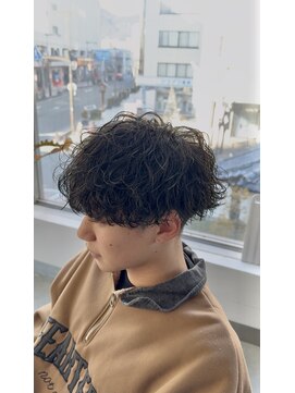 ギルティ(GILTY) 波巻きパーマ