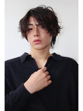 ツーダブル 大阪梅田(WW..) ツイストスパイラルパーマツーブロック刈り上げメンズマッシュ