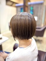 トレセッテ(tre sette)&nbsp;寒色系ナチュラルカラー/ショートボブスタイル