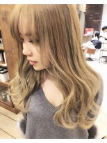 ヴィコロ(vicolo) 【vicolo 角嘉洋】ミルクティーを意識したハイ透明感カラー