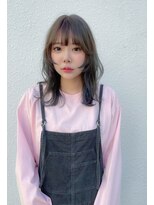 リタ(Lita)&nbsp;◎ミディアムレイヤーウルフ