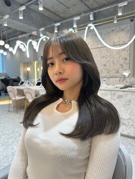 シーシンジュク 新宿南口(Sea shinjuku) 韓国風前髪×ショコラアッシュ【新宿/髪質改善/ふんわりカール】