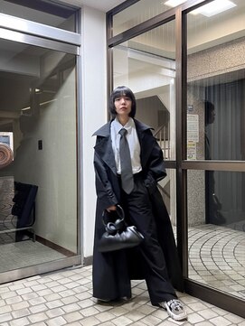 サリ(SARY) 黒髪前髪ボブと縮毛矯正