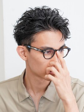 フィフス 原宿(fifth) スパイキーショートパーマビジネスヘアツイストスパイラルパーマ