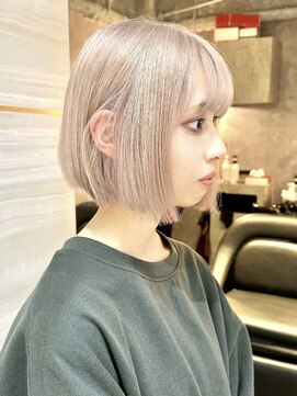 エルバイラビス 大宮(elu by lovis) 《ゆい》ミルクティーベージュ/ミニボブ/グレージュ/フルバング