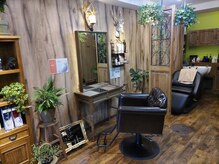 ヘアービスノ 住吉店(HAIR BISNO)の雰囲気（カフェ風な店内でゆっくりお寛ぎ頂けます♪ドリンクも豊富！）