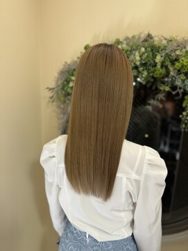 ルーチェ(luce) 髪質改善カラーヘアエステ　必要に応じた栄養分配合