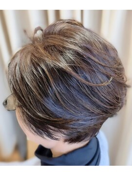 ルアナ 大宮(Luana) 大人のショートヘア