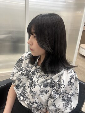 トッカ ヘアアンドトリートメント バイ リウム(tocca hair&treatment by Rium) 《韓国ヘア》暗髪透明感カラー×韓国風くびれ巻き