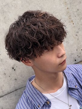 フィフス トウキョウ (fifth TOKYO) 緩めシャドウパーマルーズパーマ波巻きツイストスパイラルパーマ