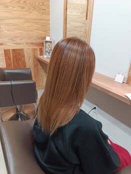リハナヘアー(Lihana Hair)の写真/大人女性の髪を芯から満たす！極上の髪質改善トリートメントで、驚くほどのツヤツヤ髪へ導きます☆