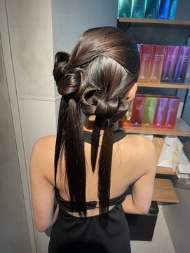 シャルムバイケンジ(Charm.by KENJE) 【ツインアレンジ】結婚式銀座お団子カチモリタイトヘアセット