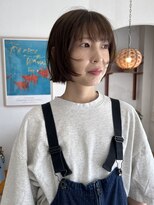 ニュイ(NUIT)&nbsp;◎レイヤーミニボブ　ブリーチなしオリーブベージュカラー
