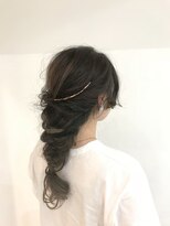 ザデイ(THE DAY) グラデーションカラーのヘアアレンジ