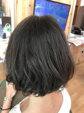 ル リアン(Le Lien) ショートボブニュアンスパーマ