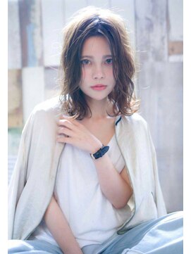 エース (ACE) ACE LA くせ毛風ウェーブ×プラチナラベージュ