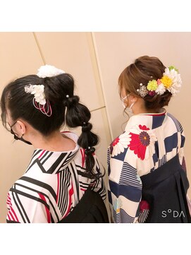 ヘアメイク ジェイエム ハーフアップ、ポニーテールアレンジ