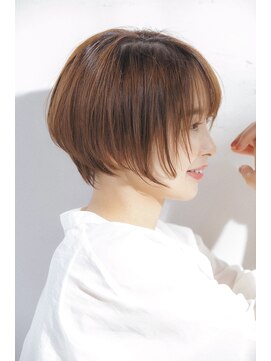 リュンヌ 門前仲町(lune) 包み込む顔まわりレイヤーボブ クリアベージュ【LINONA 林】