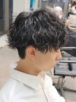 フィフス 原宿(fifth)&nbsp;ツーブロックマッシュツイストパーマ波巻きスパイラルパーマ