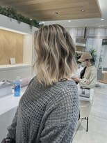 ステアケース 武蔵小杉店(stair:case) 脱白髪染めバレイヤージュ 武蔵小杉20代30代40代