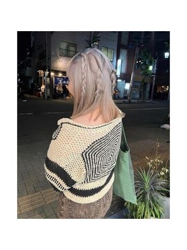 ローウェ 三軒茶屋(Louwe) 三軒茶屋/System/イルミナ/ブリーチ/インナー/韓国/髪質改善