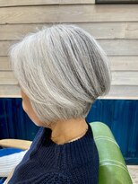 イコロ 流山おおたかの森(icoro)&nbsp;大人シルバーショートボブ